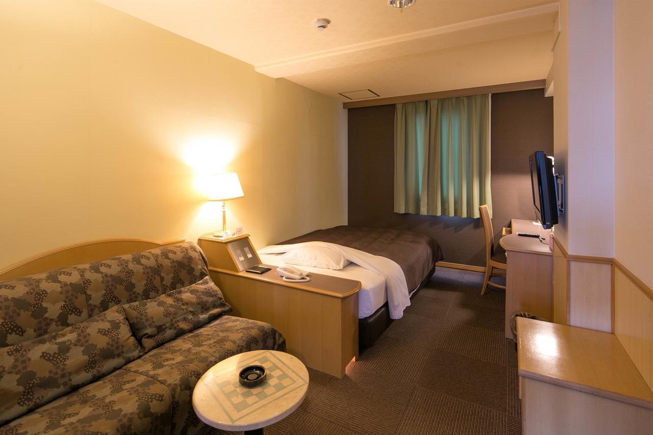 Miyakonojo Green Hotel ภายนอก รูปภาพ